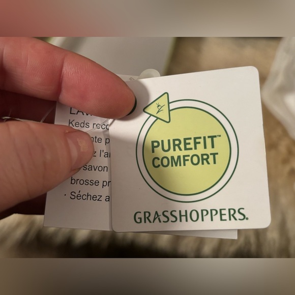 NEW Grasshoppers Nantucket Red Comfort Flats • Size 8M • Canvas Slip-On Shoes - Picture 16 of 17